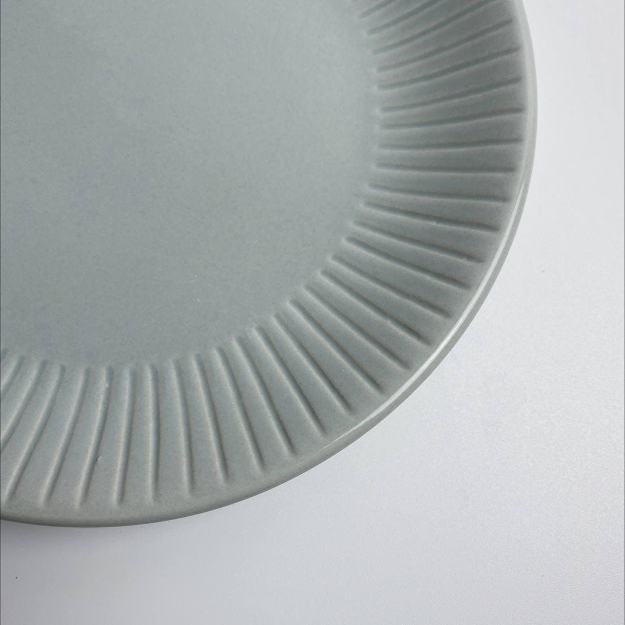 Retro - Striped Rim Teal Plate